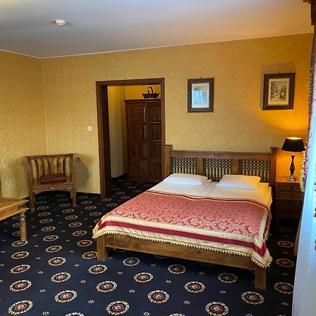 Hotel Zameczek Ksiaz Wielki ภายนอก รูปภาพ