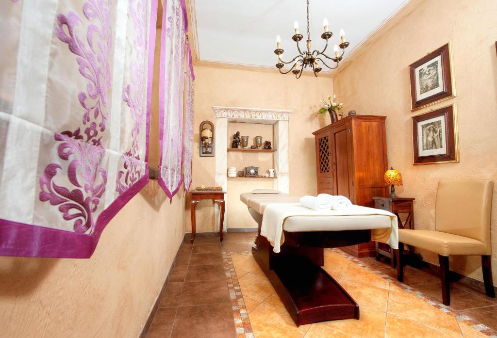 Hotel Zameczek Ksiaz Wielki ภายนอก รูปภาพ